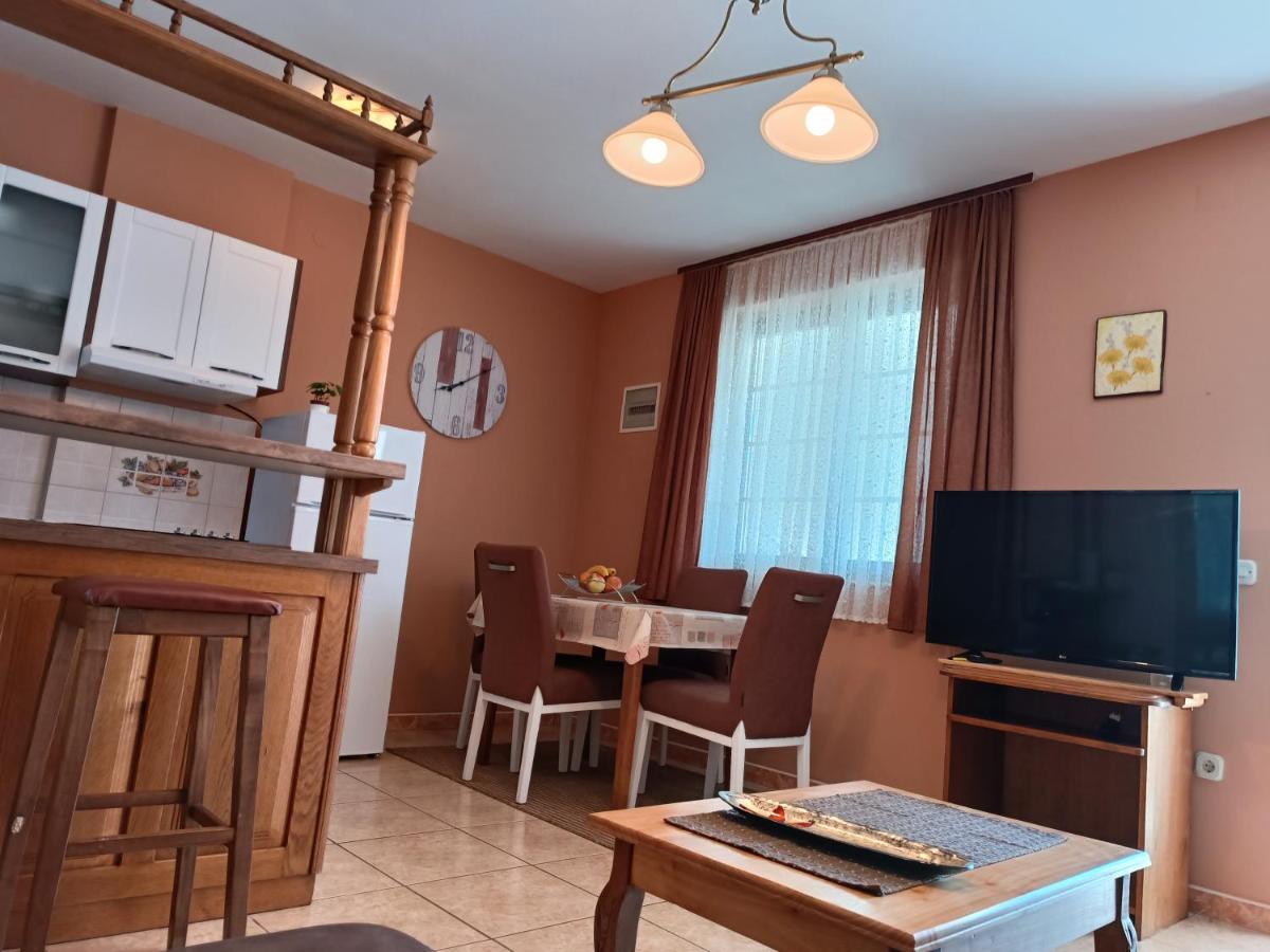 Apartments Ivicek Poreč Zewnętrze zdjęcie