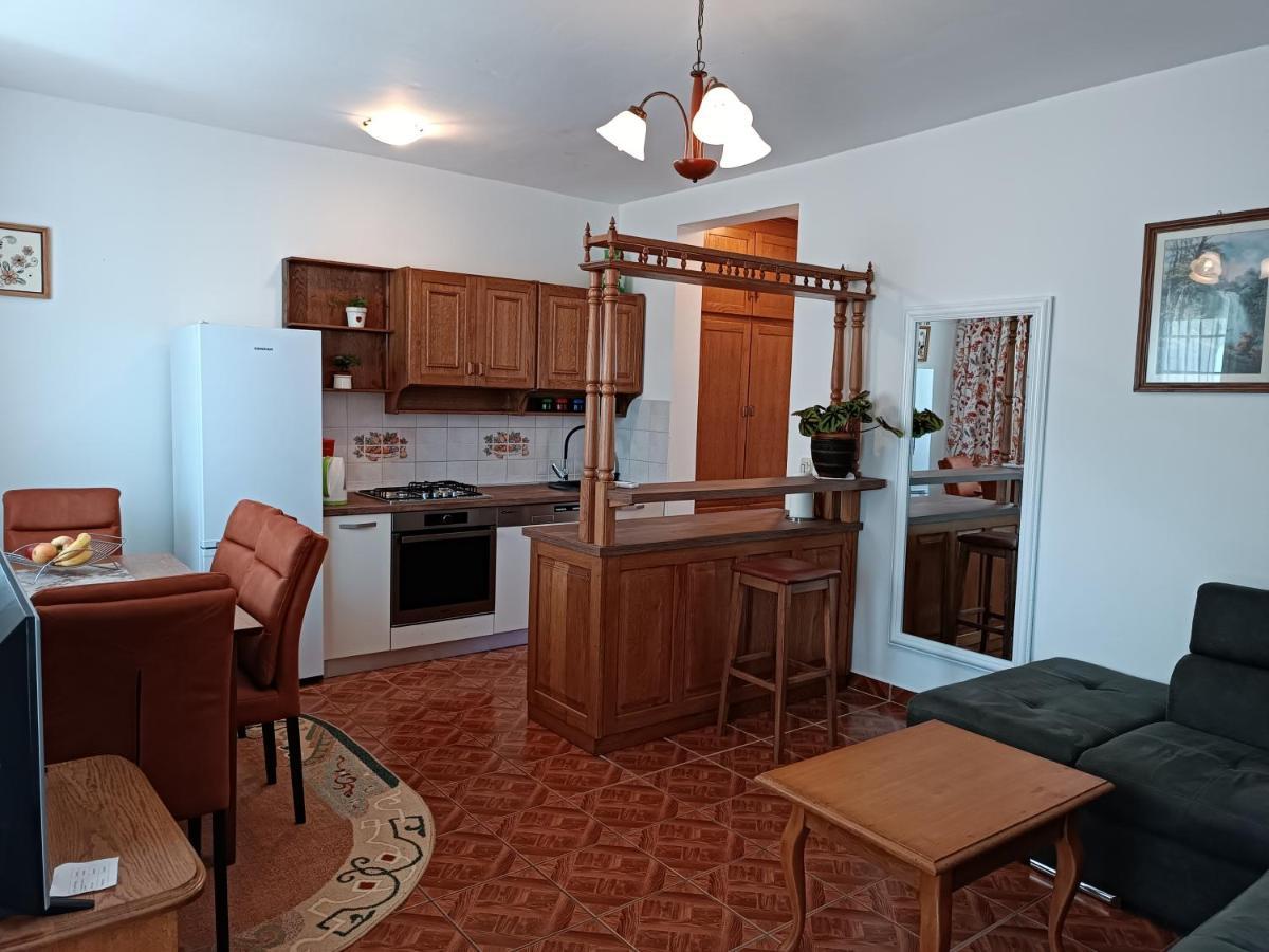 Apartments Ivicek Poreč Zewnętrze zdjęcie